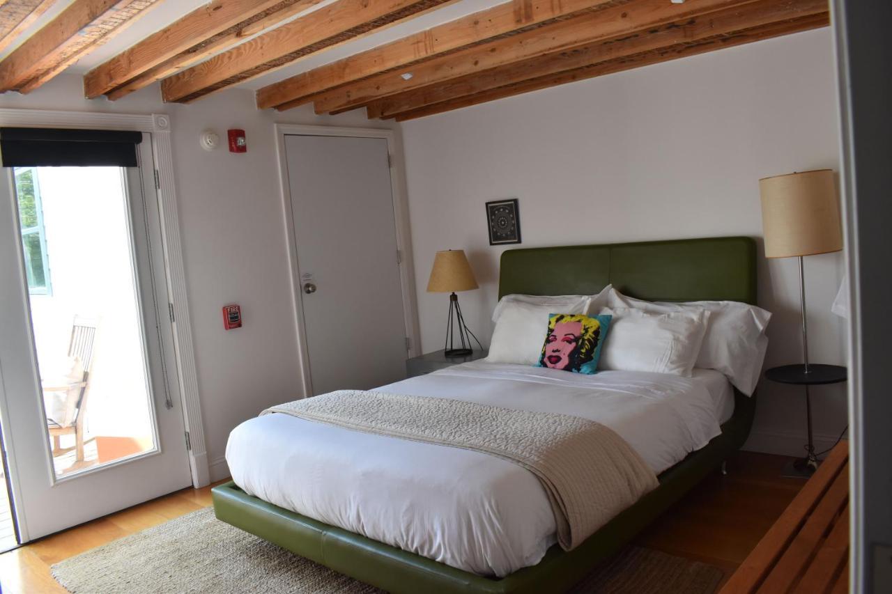 Zey Hotel Greenport Extérieur photo